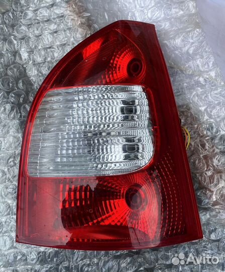 Фонарь ваз 1117 (Калина) универсал