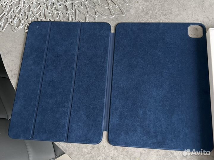 Чехол на iPad 10 про