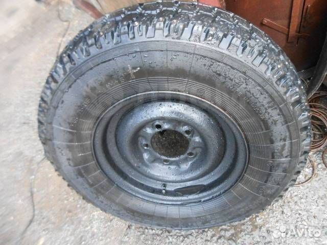 Колеса шипованные и шины б\у на УАЗ