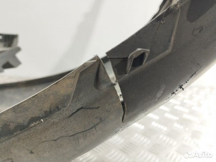 Бампер 09116125 Opel Combo C (2001-2011)