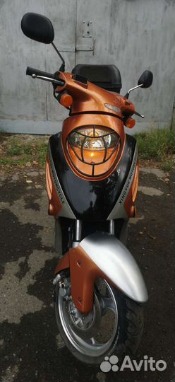 Продам скутер 125 кубиков Xingyue с птс