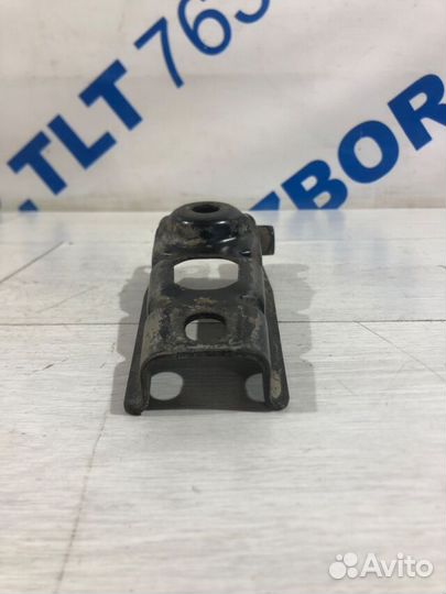 Кронштейн опоры двигателя renault logan 2 1.6 мт с