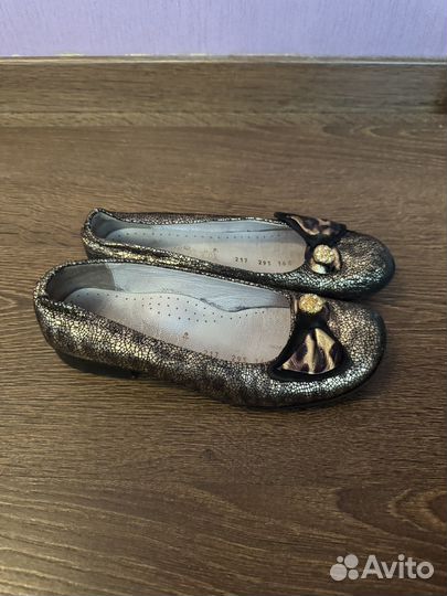 Туфли детские на девочку