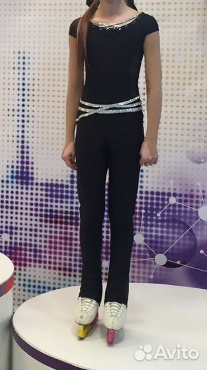 Платье для выступлений по фигурному катанию