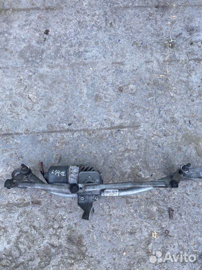 Трапеция дворников BMW F10