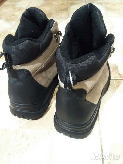 Ботинки 40-41рр