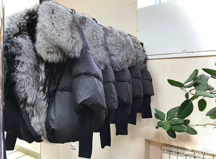 Куртка зимняя в наличии новая р-р 42-52