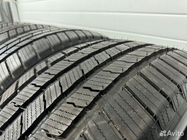 Michelin X LT A/S 285/50 R20 116H