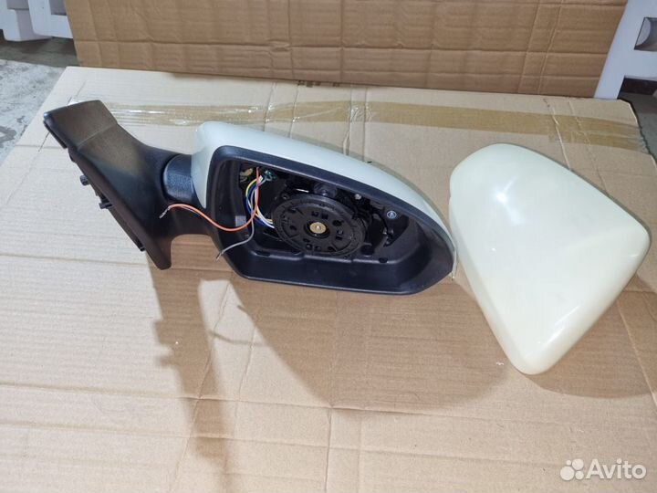 Зеркало правое hyundai solaris 2018