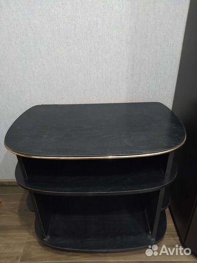 Тумба под телевизор