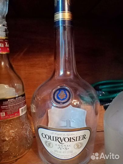 Бутылки фирменные