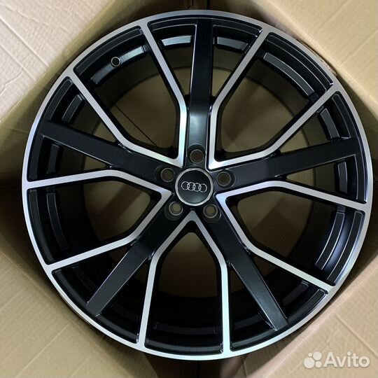 Летние колеса R-21 для Ауди (Audi) Q8