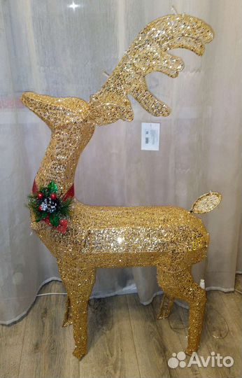 Новогодний оленёнок