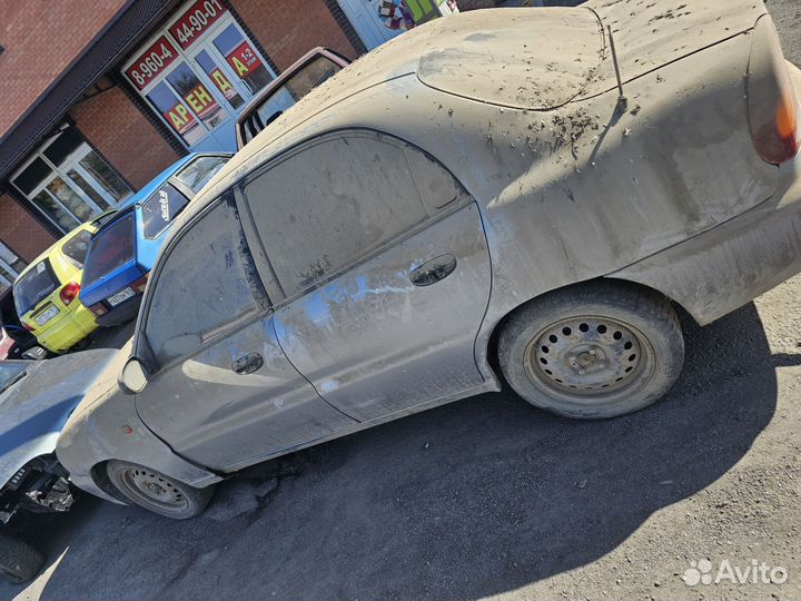 Кузовные части lanos