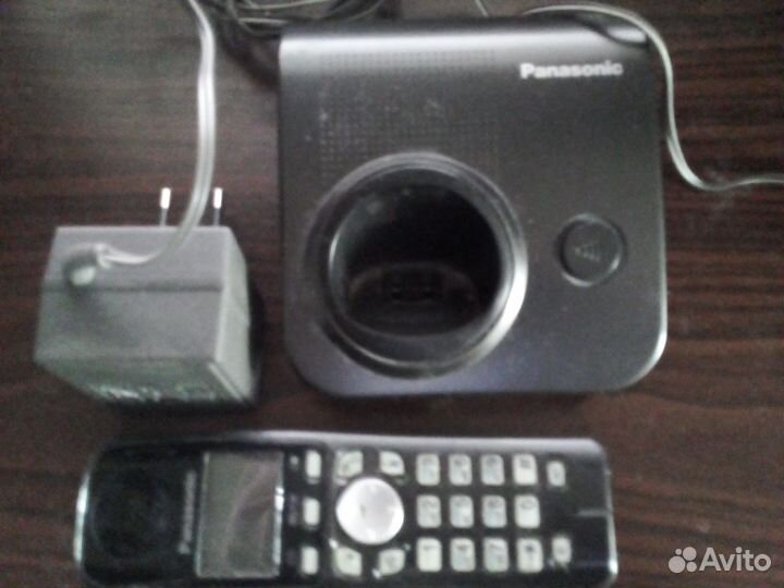 Радиотелефон Panasonic KX-TG7205RU