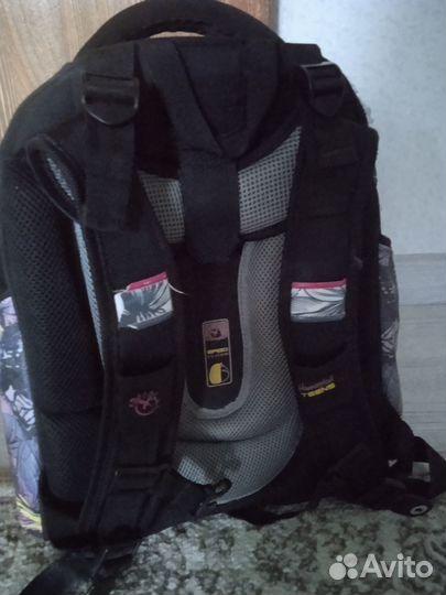 Рюкзак с ортопедической спинкой