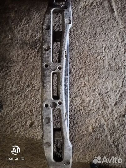 Усилитель бампера Chevrolet Cruze J300 F16D3 2012