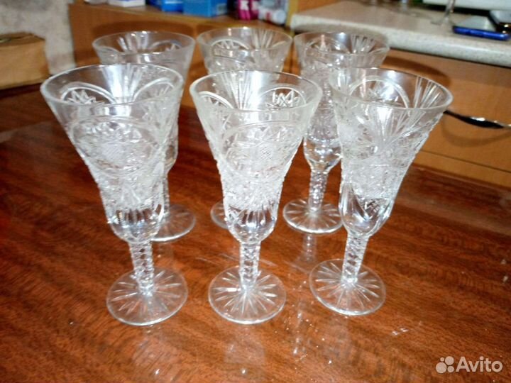 Хрустальные рюмки на ножке СССР