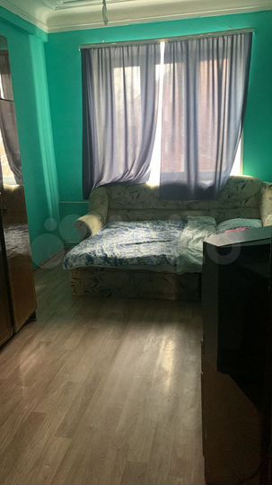 Комната 18 м² в 3-к., 2/4 эт.