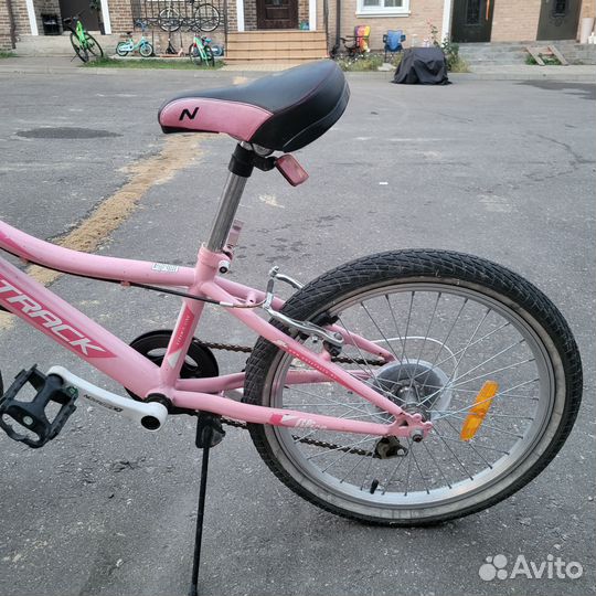Велосипед для девочки Novatrack 20