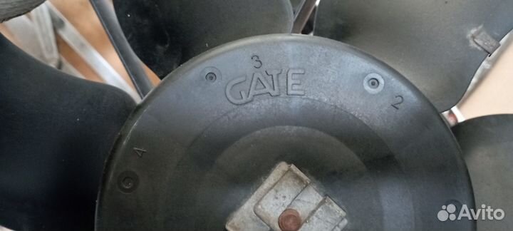 Вентилятор охлаждения двигателя в сборе LADA largu