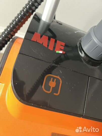 Отпариватель Mie Deluxe 2600 Вт оранжевый