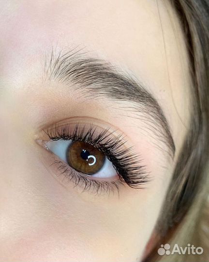 Ресницы в салоне