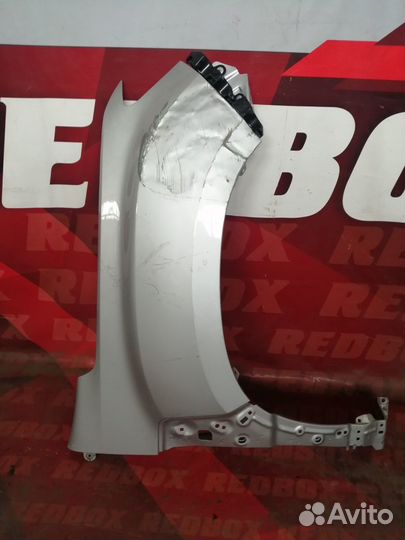 Крыло переднее правое Renault Duster 2 631009095R