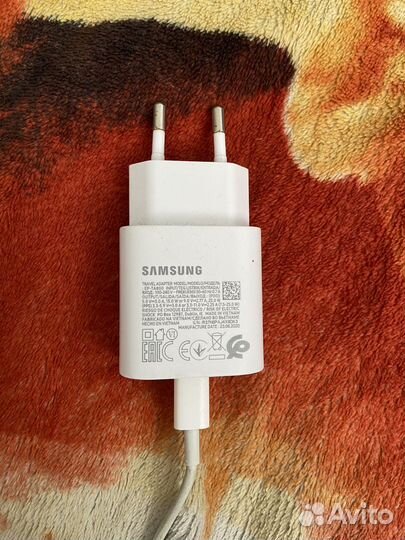 Зарядное устройство для телефона samsung
