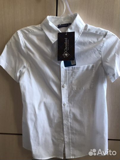 Рубашка новая белая на мальчика