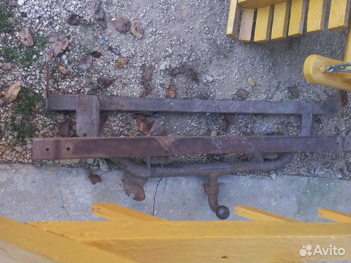 Фаркоп на ниву 2131