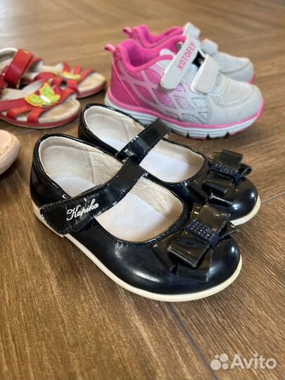 Обувь для девочки пакетом 23 размер