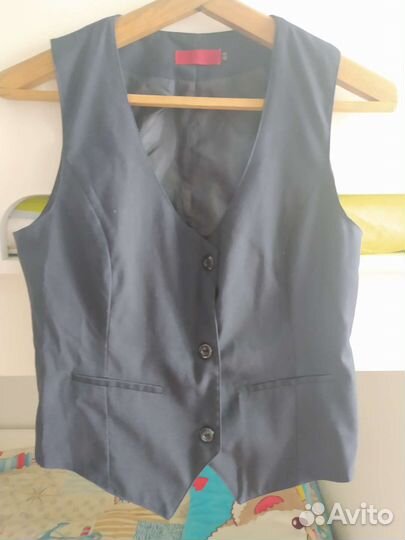 Жилетка школьная