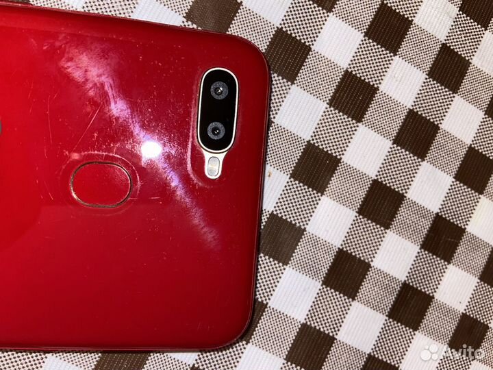 OPPO A5s, 3/32 ГБ