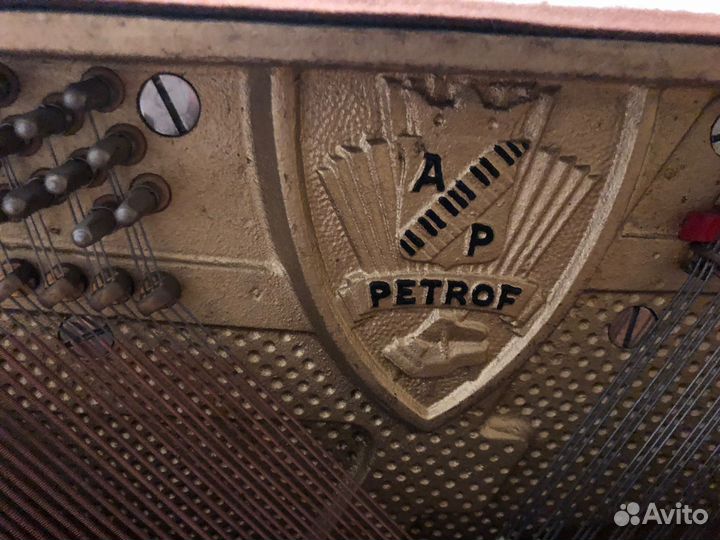Пианино петроф petrof