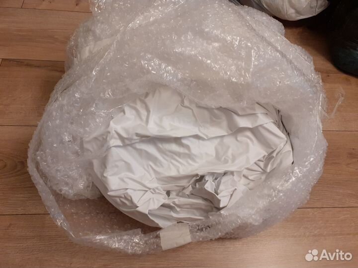 Продам новый натяжной потолок,матовый