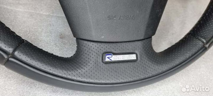 Руль R-design Volvo S40 седан B5244S4 2008