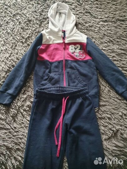 Спортивный костюм для девочки 128