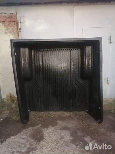 Вкладыш в кузов таета хилюкс