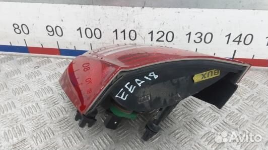 Фонарь задний левый chrysler 300C 1 (EEA18MX01)