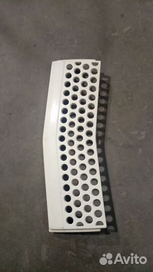 Вставка в решетку радиатора Mercedes Benz