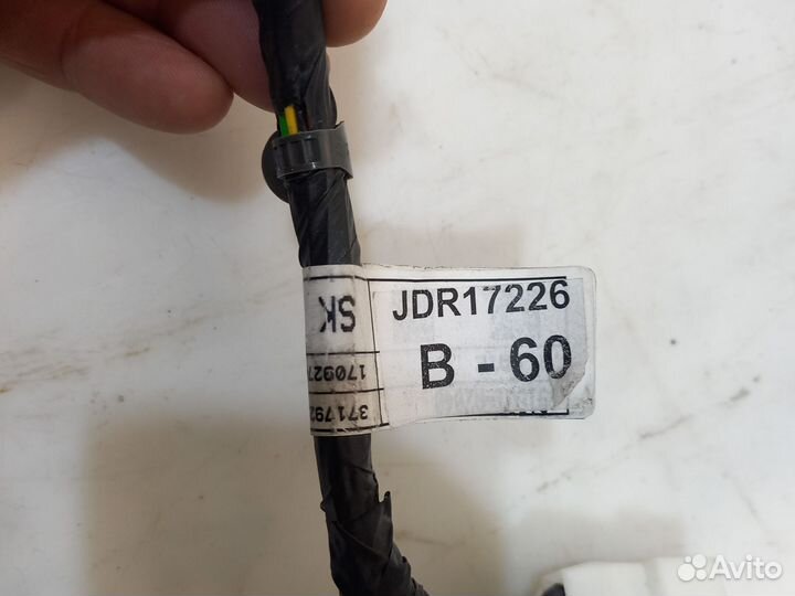 Кнопка открывания багажника с проводкой Kia Ceed 2