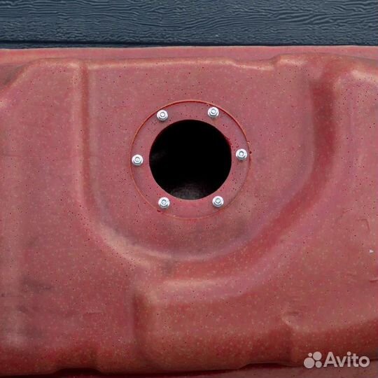 Топливный бак Mitsubishi L200 4 поколение