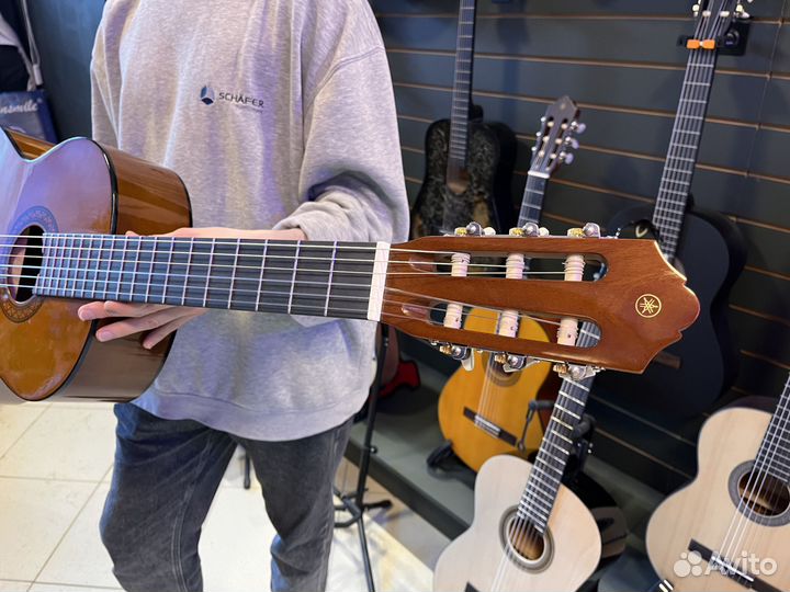 Гитара Yamaha C40