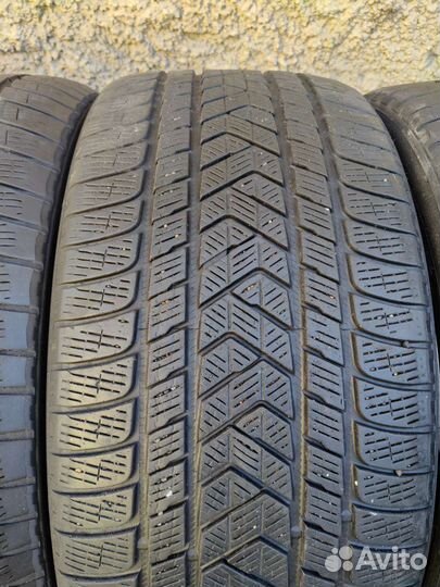 Pirelli Scorpion Winter 275/35 R22 и 315/30 R22