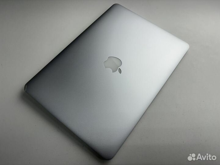 MacBook Air 13 2015 i5/4GB/128SSD (гарантия)