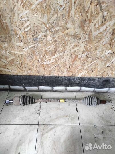 Привод задний правый Kia Sorento XM 2009-2012 G4KE