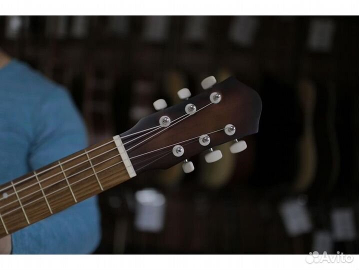 Амистар M-51 с широким грифом акустическая гитара