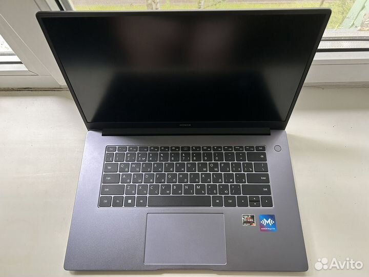 Honor magicbook 15 ryzen 5 5500u