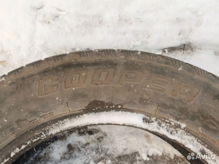 Cooper Weather-Master S/T 2 225/60 R17